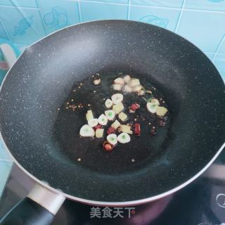 蔬菜炒鸡丁的做法步骤：6